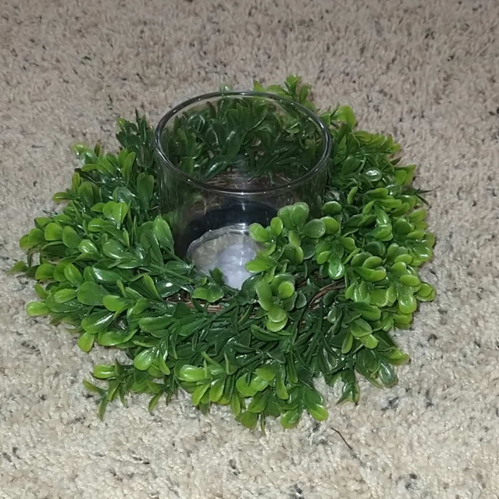 Candle holder